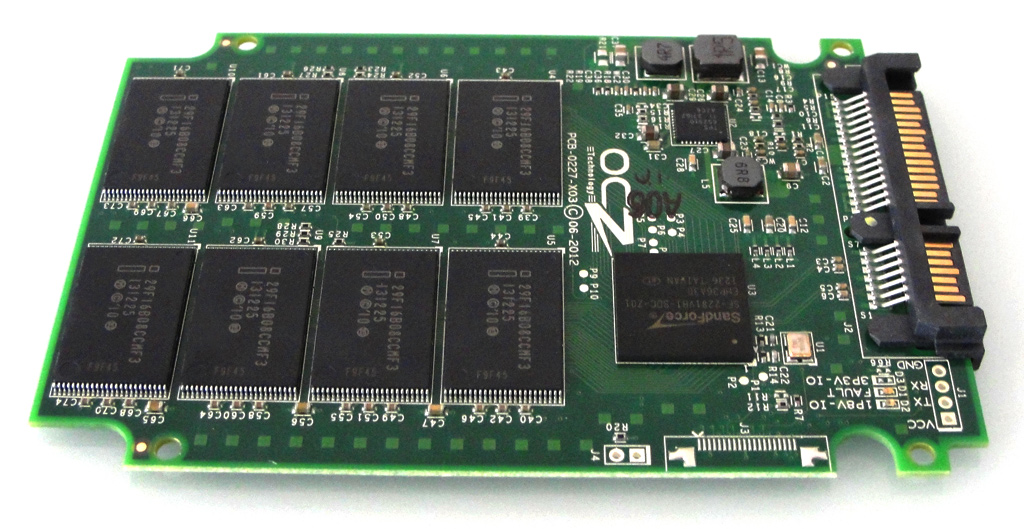 Die neuen 20 nm NAND-Speicher stammen aus den Fabrikhallen von Intel.