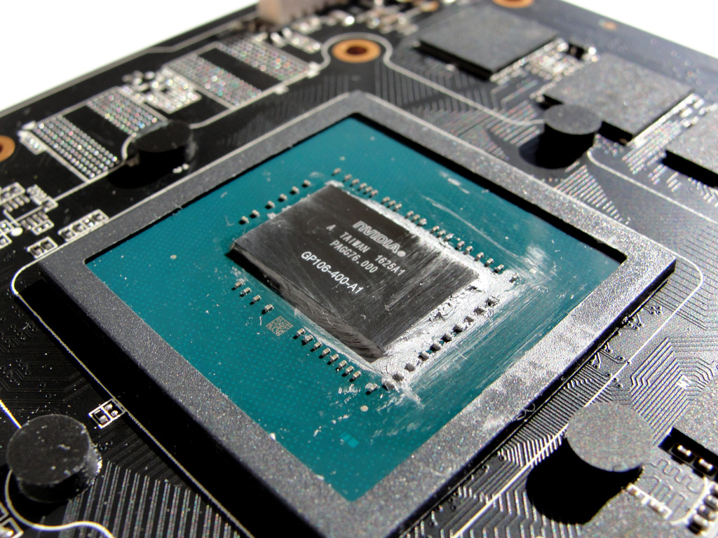 Die abgespeckte GP106-GPU bietet volle Pascal-Features und fungiert als Basis für die GeForce GTX 1060.