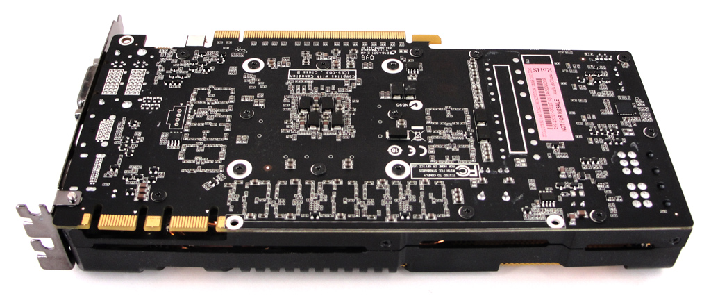Die ZOTAC GeForce GTX 560 Ti 448 Cores Limited Edition von der Unterseite.