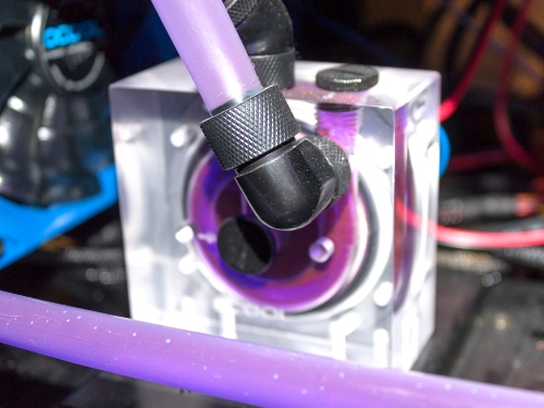 Dreht sich unbeirrbar: Alphacool VPP655 G1/4 IG
