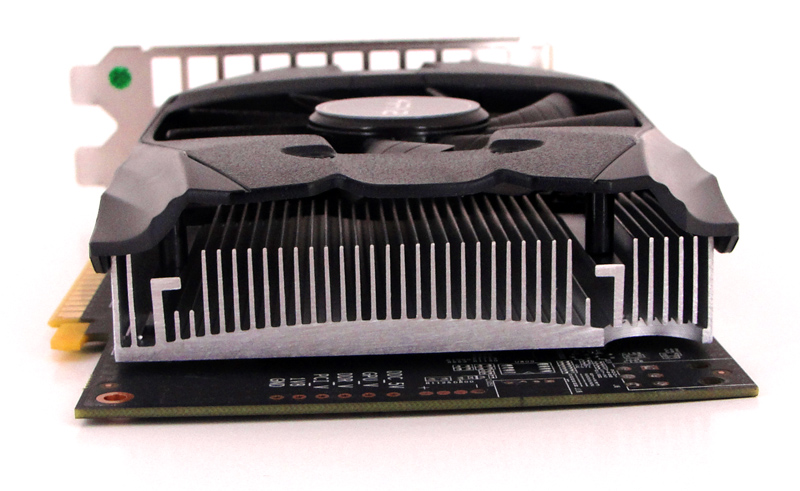Die TU106-GPU ist der kleinste Turing-Sprössling und dient als Basis für die GeForce RTX 2070.