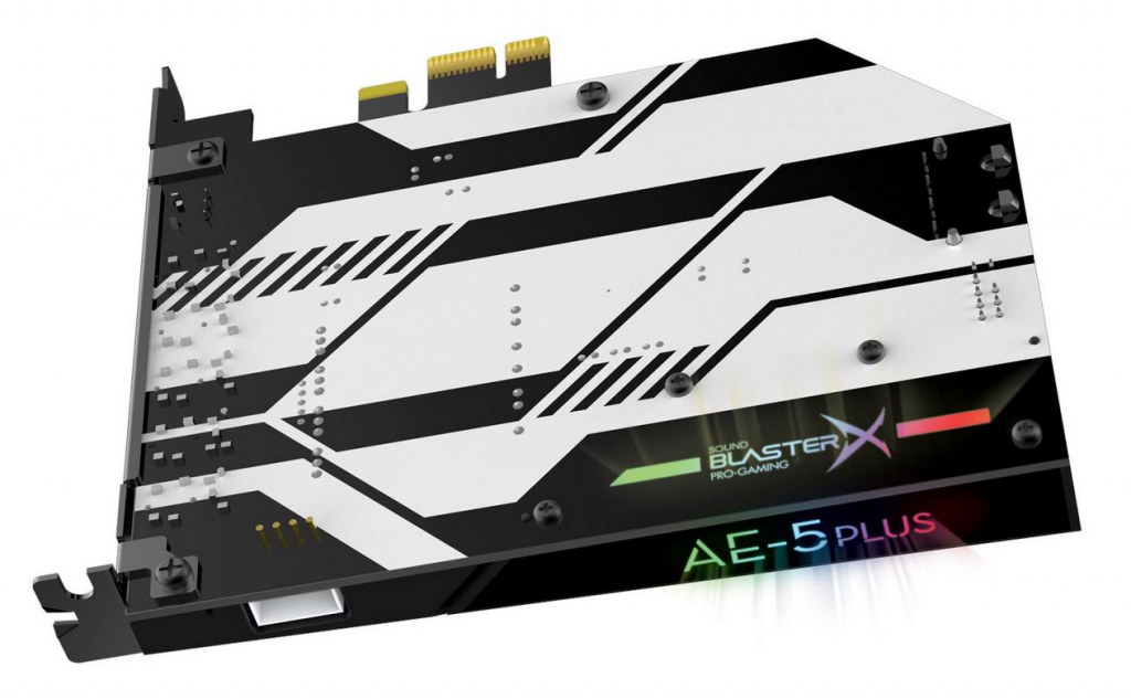 Creative Sound BlasterX AE-5 Plus Rückseite mit RGB-Beleuchtung