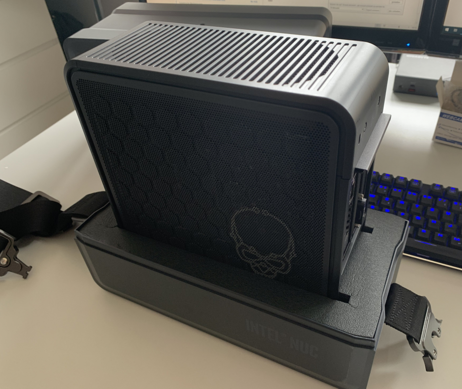 Intel NUC9 Extreme Kit NUC9i9QNX