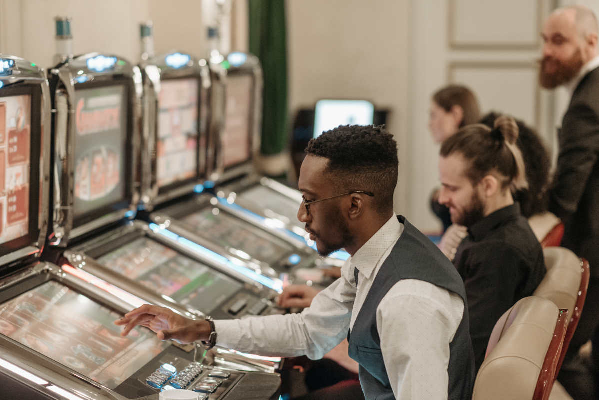 Online-Gambling bietet gegenüber dem klassischen Casino einige Vorzüge