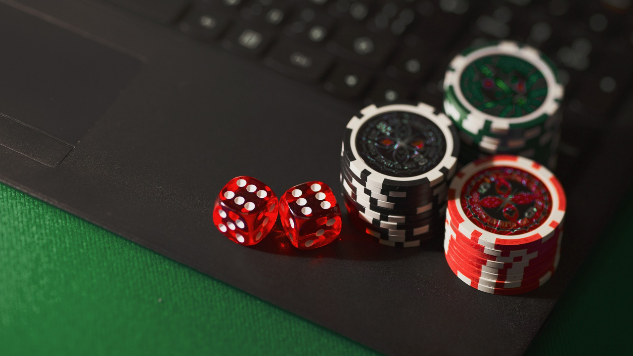 Online-Gambling bietet gegenüber dem klassischen Casino einige Vorzüge
