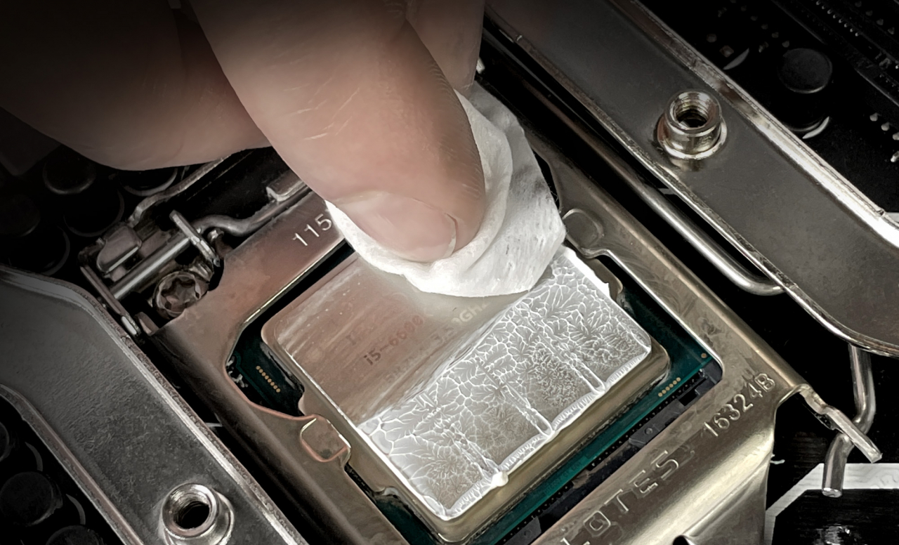 ARCTIC präsentiert seine neuen MX Cleaner Wipes